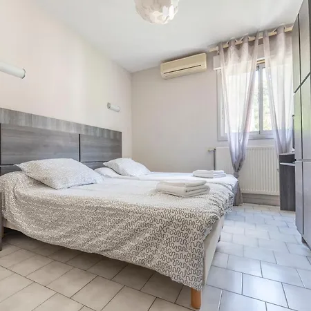 Du Rocher Hotel Marseilles